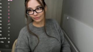 juliabeautiful 2025-01-12 05#28
