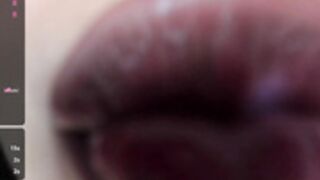 Ania_sweet makes her pussy gush 1.11,25