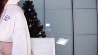 that giggles 0402