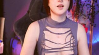 Rory_Pink  after cutting her clothes