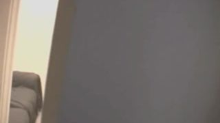 Espiando Por La Ventana