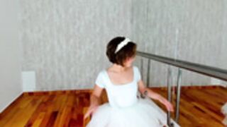 hellen_coy 2025_01_12 - 1