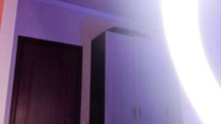 lixie_twenties_2025-01-20_02-47-24_130