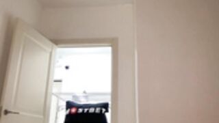 Angel_from_sky doing her thing and spraeding labia