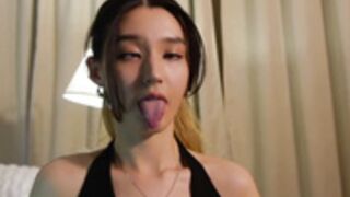 sarasuo - Playful in black