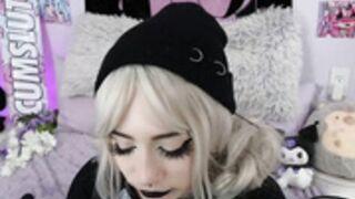 crimsonkitten 2025-01-20