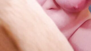 Aveksmr dildo ride & squirt 2