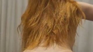 JessyLedux big booty shaking