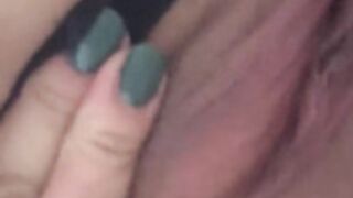 Nicky enyoy buttplug