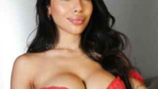 itsssssssme_lana red