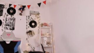 Vivian_Qwerty 25.02.01 004