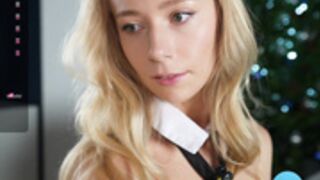 Vika54784 12-12-2024 FEET