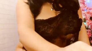 Madlyn_Dee / Kymberly_008 really needs an empty cunt...