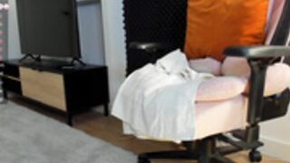 CB - annieguzman_ 150