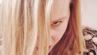 PolaRainbow hot blonde mastrubation