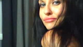 Morra_sexy_lingerie_hot_naked_tease_play