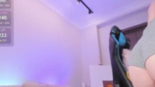 Stormy_Me (nipple peeks)