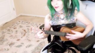 Archancel sings and plays the ukulele | 2025-02-08