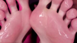 tic__tac__toe feet spit 3