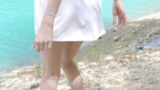 Ruth Lee Anal masturbation with beautiful view