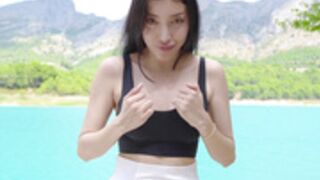 Ruth Lee Anal masturbation with beautiful view