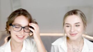 chill and silence in a free chat 0102