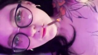 Tara (Bella) shows her body and smokes in quick video