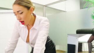 babesgowild_2025-02-11_22-12-47_129