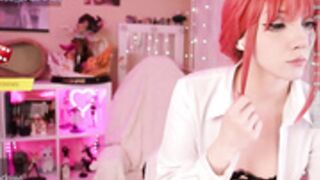 Yourcutewaifu 2/11/2025 1/5