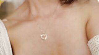 Alejastorm 2024-09-01 public show nude