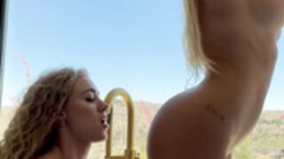 BlondeMauiGirl Lesbian Bath Pussy Licking w Iambentlee