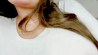 x_lily_x topless big tits