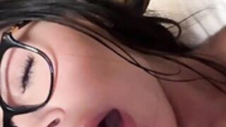 Dahyn Very Wet Pussy Vibrator Masturbation