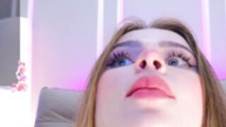 kittymeow_xxx-14-02-2025-19-33-CU