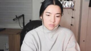 emma_johnson_ 2025-02-12 07#07