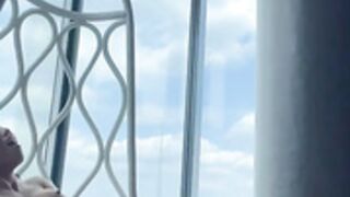 Asa Akira fingering