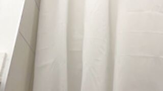 kateevans2 shower