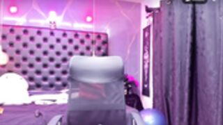 Alexhoe show 3