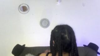 lucie_petite 2