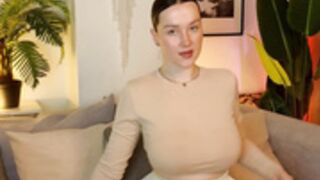 Kylie_Moss / AnnaCarter - February 2025