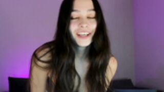 a_p_p_l_e 2025-02-16 17#21-001