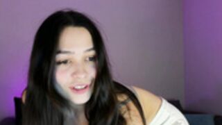 a_p_p_l_e 2025-02-16 17#21-001