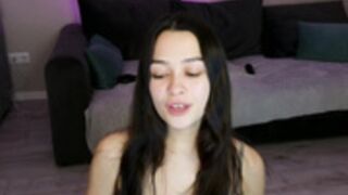 a_p_p_l_e 2025-02-16 17#21-001