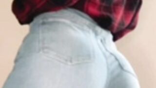 Sarah Hryniewicz - PAWG Sarah_hry Red Flannel tease