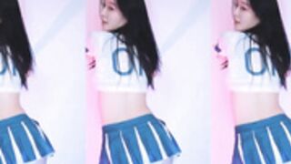 glglehddl cheerleader