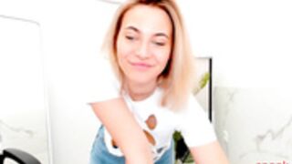 gloria_blush 220318 cut-up top, glorious titty exposure
