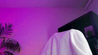 CB - oliviaowens 77