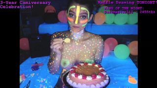 rileyraine420 glow in the dark 2