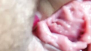 Bella-LL gorgeous asian plays closeup