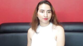 Shyla latina twerking and squirting it